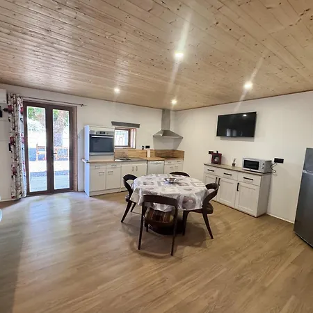 Apartment Le De La Scie A Archet